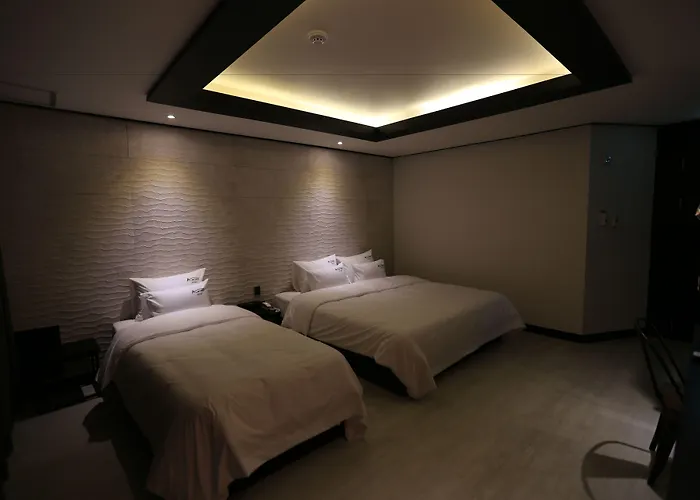Almond Gupo Station Hotel Busan